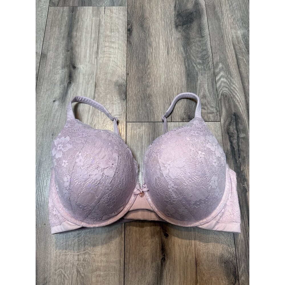Victorias Secret 34DD Light Lilac Purple Lace Push-Up Bra With Adjustable Straps